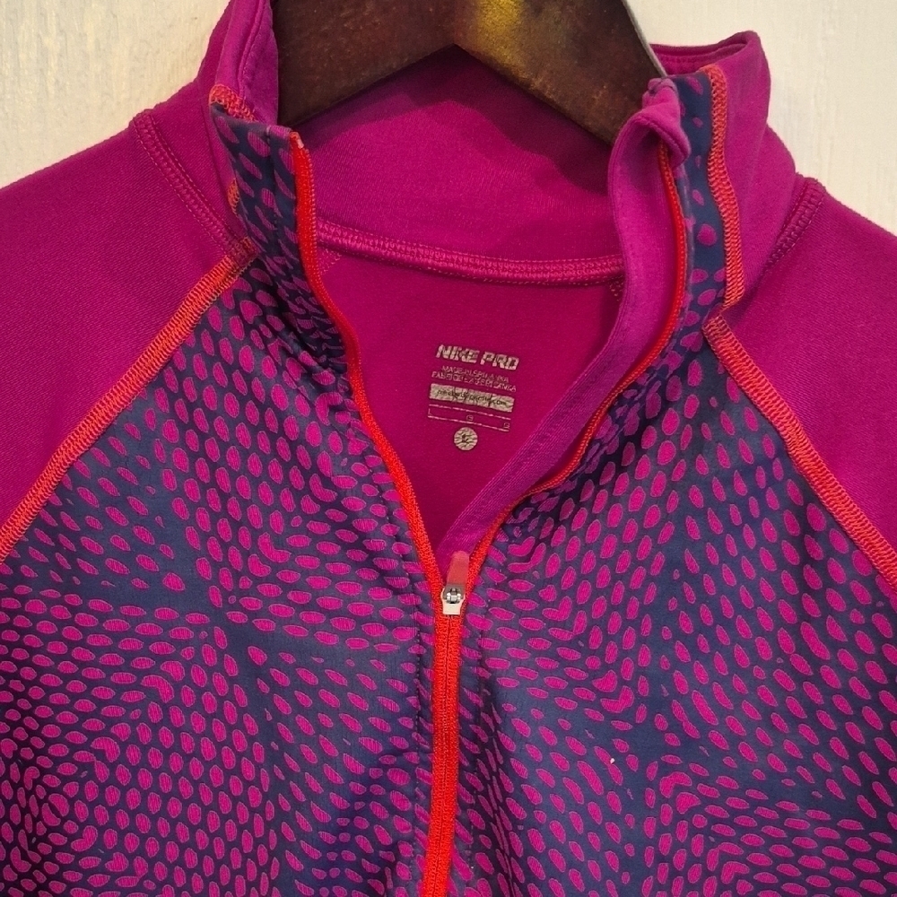 Nike Pro Dry Fit Pink And Purple Half-Zip Pullover - Picture 10 of 10